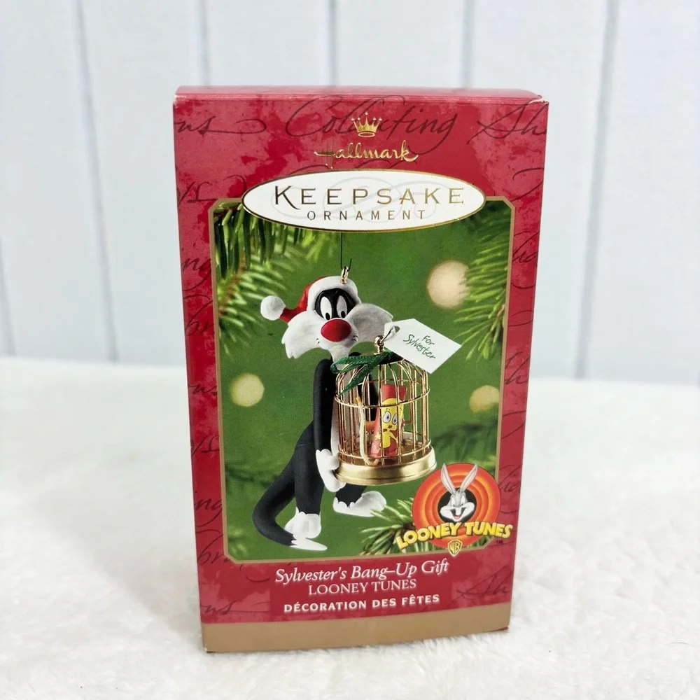 Looney Tunes Hallmark Keepsake Ornament‎ Sylvester's Bang-Up Gift